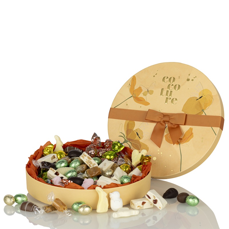 Mix á kugler, påskeskum, folieæg, fr. nougat, karameller, marciæg i orange rund